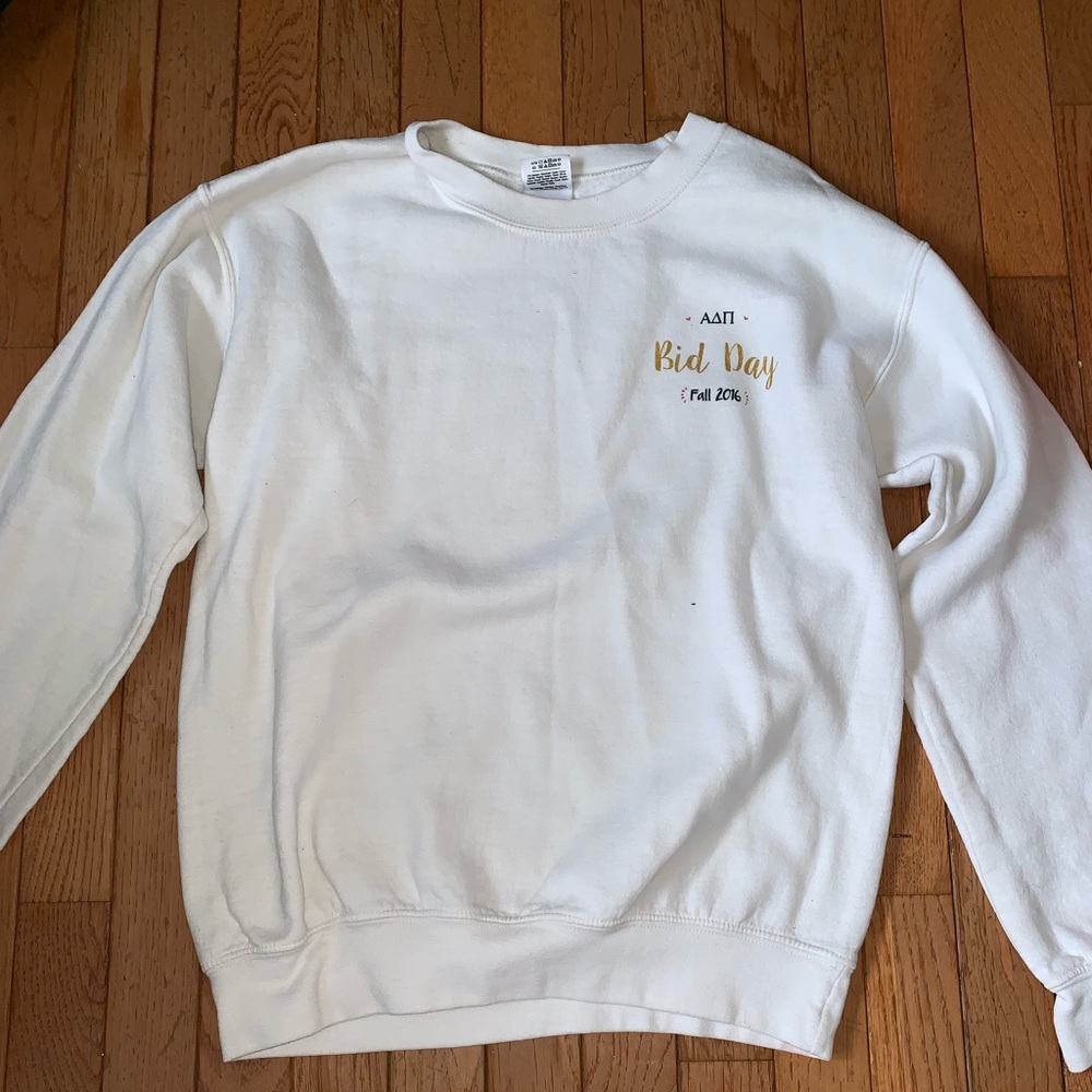 Alpha Delta Pi crewneck sweater